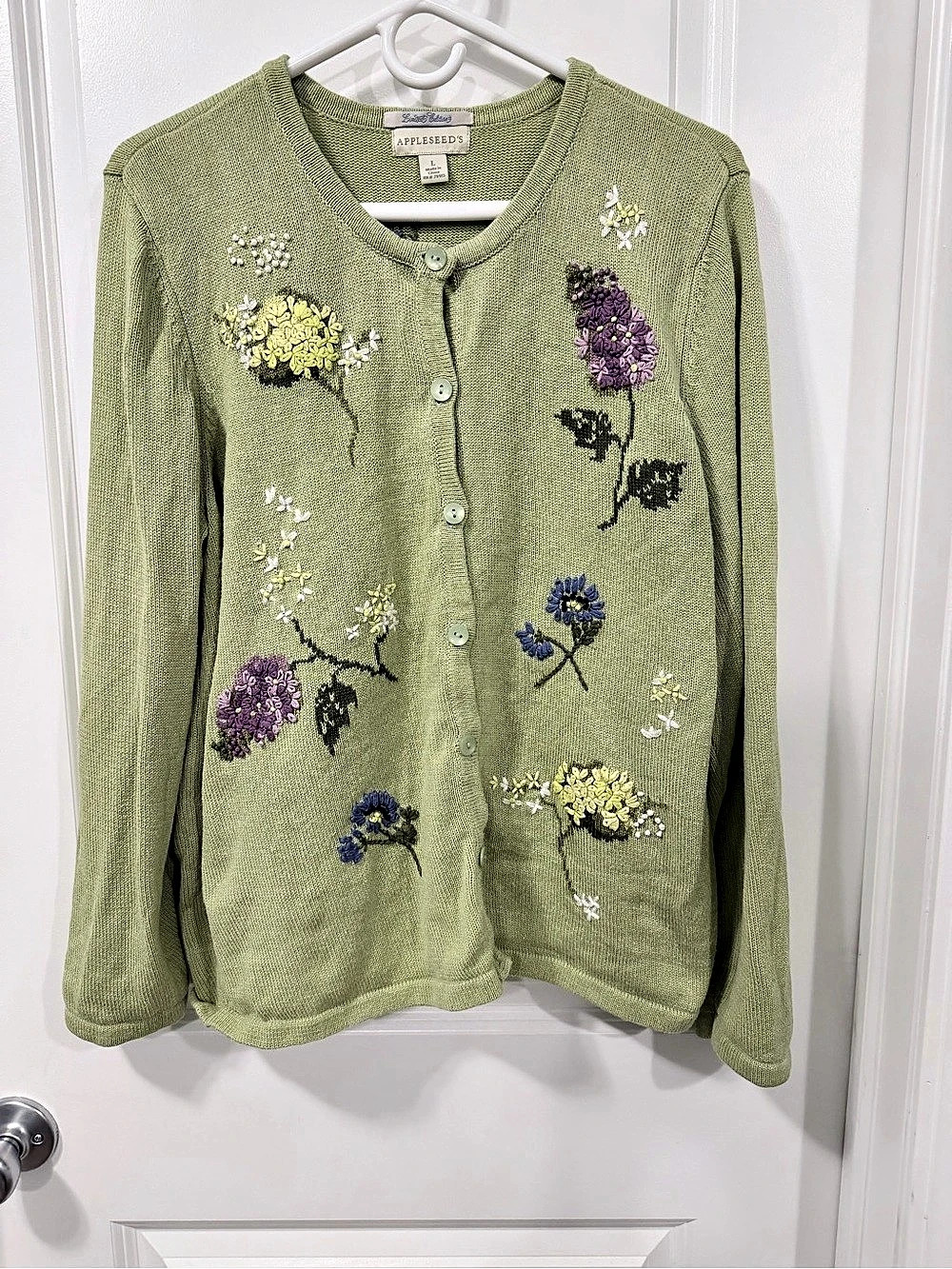 Cottagecore Embroidered Cardigan - Picture 4 of 10